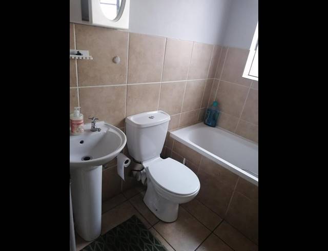 2 BEDROOM APARTMENT FOR SALE IN SONNEVELD